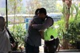 Polisi di video viral akan cabut laporan