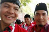 Dua bakal calon ambil formulir pendaftaran Bupati Lampung Timur lewat PDIP