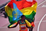 Pelari Ethiopia Muktar Edris pertahankan gelar juara dunia 5.000m putra
