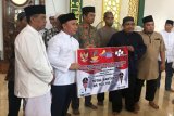 Gubernur serahkan bansos untuk masyarakat Sukamara