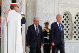 Bom bunuh diri meledak di depan Kedubes AS di Tunisia