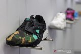 Merek sepatu ternama dunia 'Atmos' ikut dipajang di Urban Sneaker Society