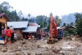 Jalan penghubung Muko-muko menuju Sungai Batang belum bisa dilewati