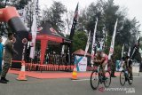 Isu ubur-ubur bluebottle bikin gamang atlet asing ikuti Pariaman Internasional Triathlon 2019