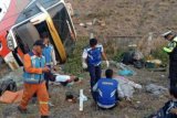 Korban meninggal kecelakaan bus di Tol Sumo bertambah jadi tiga orang