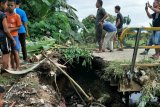 Pemkab Dharmasraya sampaikan kerusakan Jembatan Sitiung Ke Pemprov Sumbar