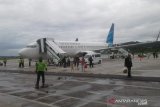 Pesawat Garuda alami pecah ban di Bandara Internasional Frans Kaisiepo Biak