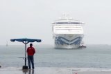 Sun Pincess kapal pesiar keempat sandar di Pelabuhan Makassar