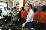 Polrestro Jakarta Selatan tangkap putra Ayu Azhari tekait jual-beli senpi
