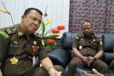 Pemeriksaan Bupati Keerom terkait korupsi dana bansos dan hibah ditunda