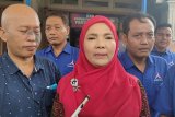 Eva Dwiana serahkan berkas penjaringan ke Partai Demokrat