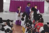 Rayakan Rabu Abu, Umat Katolik Mulai Berpuasa dan Berpantang