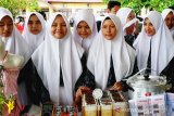 SMAN 2 Sampit perkenalkan teknologi mengolah air gambut dan nanas menjadi listrik