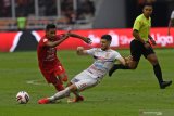 Gelandang Borneo FCNuriddin Davronov masuk dalam nominasi pemain Asia Tengah terbaik