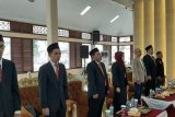 Komisioner KPU Pandeglang, KPU Banten, dan Ketua Bawaslu menghadiri pelantikan PPK