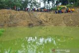 LIMA SANTRI BERSAMA KYAI PONDOK PESANTREN TENGGELAM DI GALIAN C