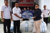 Angkasa Pura l bantu korban bencana di Sulut