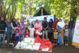 ACT-MRI membagikan paket pangan untuk penyintas gempa  di Maluku Tengah