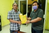 Partai Golkar Sulsel bagikan ribuan masker untuk masyarakat