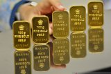 Emas melonjak 48 dolar akibat kekhawatiran dampak ekonomi Covid-19