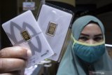 Harga emas Antam Senin pagi turun Rp1.000 per gram