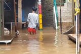 Kebon Pala flooded as Ciliwung River overflows