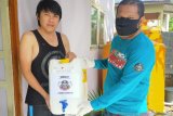 YNCI Bitung Berbagi Ratusan Alat Lawan Corona di Kampung-Kampung