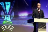 COVID-19 merusak kalender sepak bola dunia sampai tiga tahun ke depan