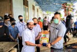 Bulog memasok beras kebutuhan masyarakat Boltim selama COVID-19