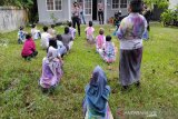 Pelajar di Palangka Raya lakukan aksi coret-coret seragam