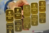Usai Lebaran, harga emas Antam naik Rp917.000/gram