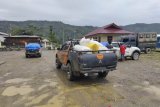 Anggota DPRD Tolikara kawal pendistribusian bansos warga terdampak COVID-19