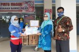 PT SEML salurkan bantuan APD kepada RSUP M Djamil Padang