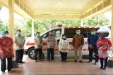 Pemkab Gunung Kidul serahkan mobil operasional untuk RSUD Saptosari