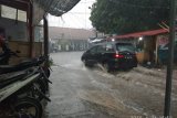Banjir bandang landa wilayah Cipanas Kabupaten Lebak