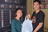 UKM PAL Fakultas Kehutanan Unhas salurkan bantuan pokok untuk warga