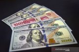 Kurs Rupiah terkoreksi tembus level psikologis Rp14.000 per dolar