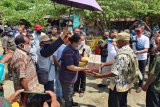 Pemkab Jayapura serahkan sejumlah bantuan kepada masyarakat Demta