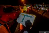 Polri putar balikkan kendaraan pemudik menuju Jakarta tanpa SIKM