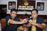 Terungkap, seperti inilah cara kerja pelaku penipuan modus menjual batu merah delima di Payakumbuh