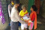 Kapolri beri bantuan 10 ton beras untuk warga Biak terdampak pandemi COVID-19
