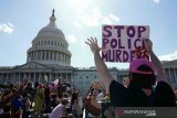 Pengamat: aksi demonstrasi berkepanjangan di AS buka mata dunia terkait demokrasi
