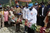 Bupati Mamberamo Tengah resmikan kantor calon Klasis GIDI Taria