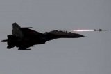Angkatan Udara Pakistan tembak jatuh lima jet tempur India