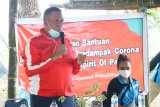 Kapolda Papua bersama Spirit Of Papua salurkan sembako di Sarmi