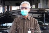 Gubernur: jangan buru-buru terapkan normal baru