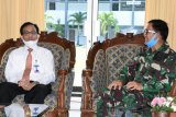 Danlantamal VIII siapkan KRI untuk penukaran uang di perbatasan