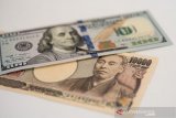 Dolar AS di Tokyo diperdagangkan kisaran 107,3 yen  dalam transaksi awal di Tokyo