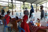 1.800 Pedagang pasar Youtefa mulai ikuti tes cepat COVID-19