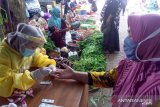 Tes cepat COVID-19 di pasar Bantaeng tidak ada reaktif